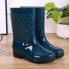 Rain Boots Woman Water Shoes Women Slip On Keep Warm Non-Slip Boots Women Lluvia Boots Washing Shoe Rain Boots For Women d34